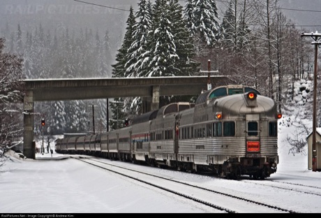 http://www.calzephyrrailcar.com/images/home/SS%2012212013%20Scenic%20WA%20Andrew%20Kim%20Photo@2x.jpg